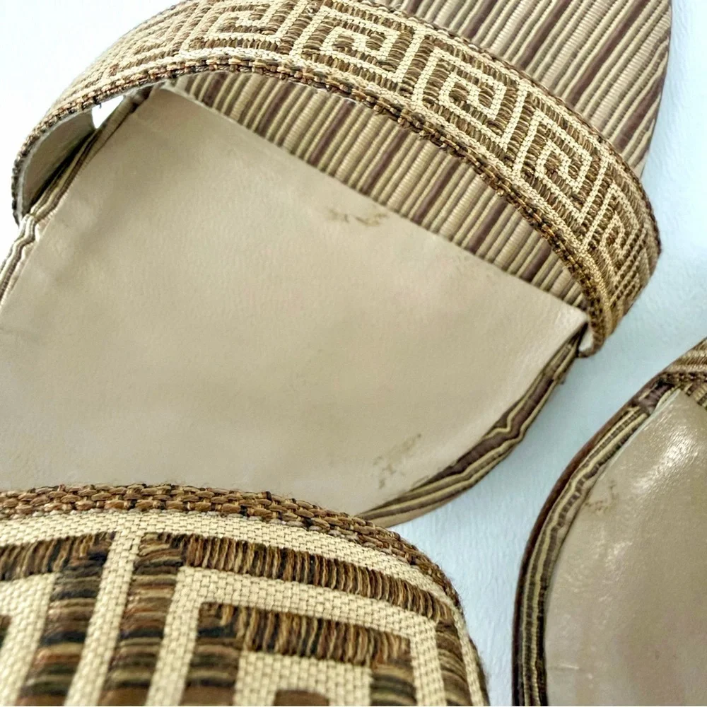MANOLO BLAHNIK | Y2K Woven Greek Key Mule Heels Brown EU 39 Italy